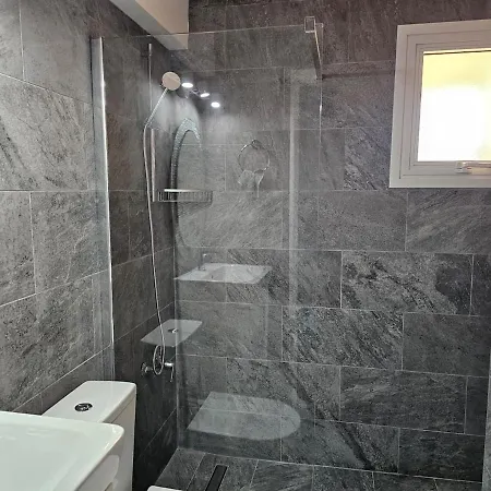 Kapparis - Blue And Aqua 아파트